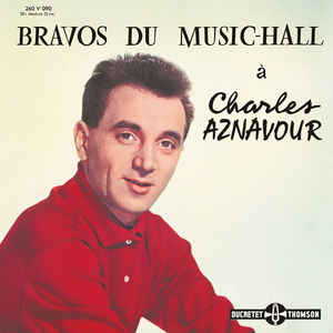 Bravos du music-hall à Charles Aznavour