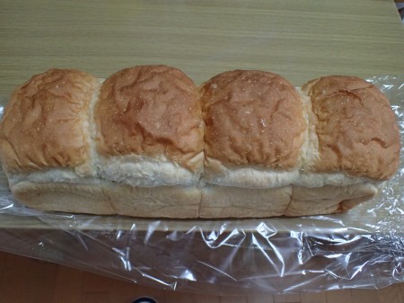 ハートフルさんのパン