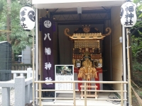 八幡神社本社神輿