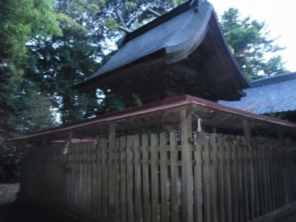 20160429-10-金比羅神社本殿.JPG