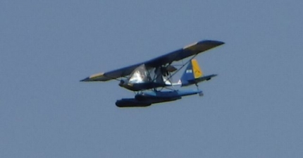 20160522-56-大山スロープ移動中に見た飛行機.JPG