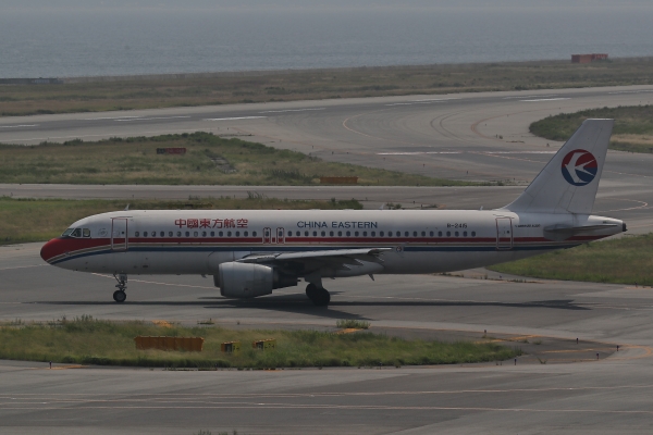 ZTED7150-B-2415-Airbus A320-214-中国東方航空-SP6j-1000