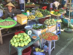condao市場野菜と果物